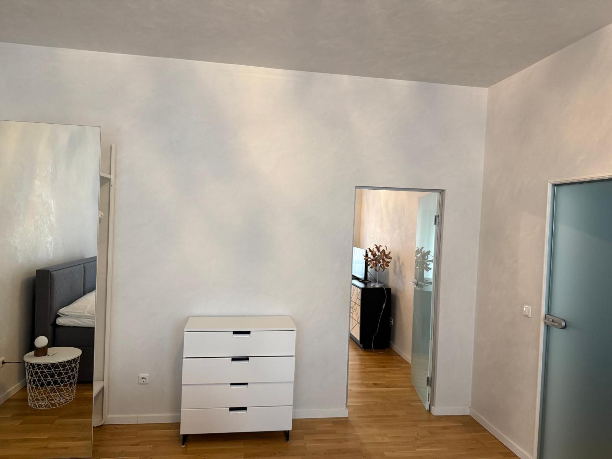 Apartment Number 4 Wina Bagian luar foto