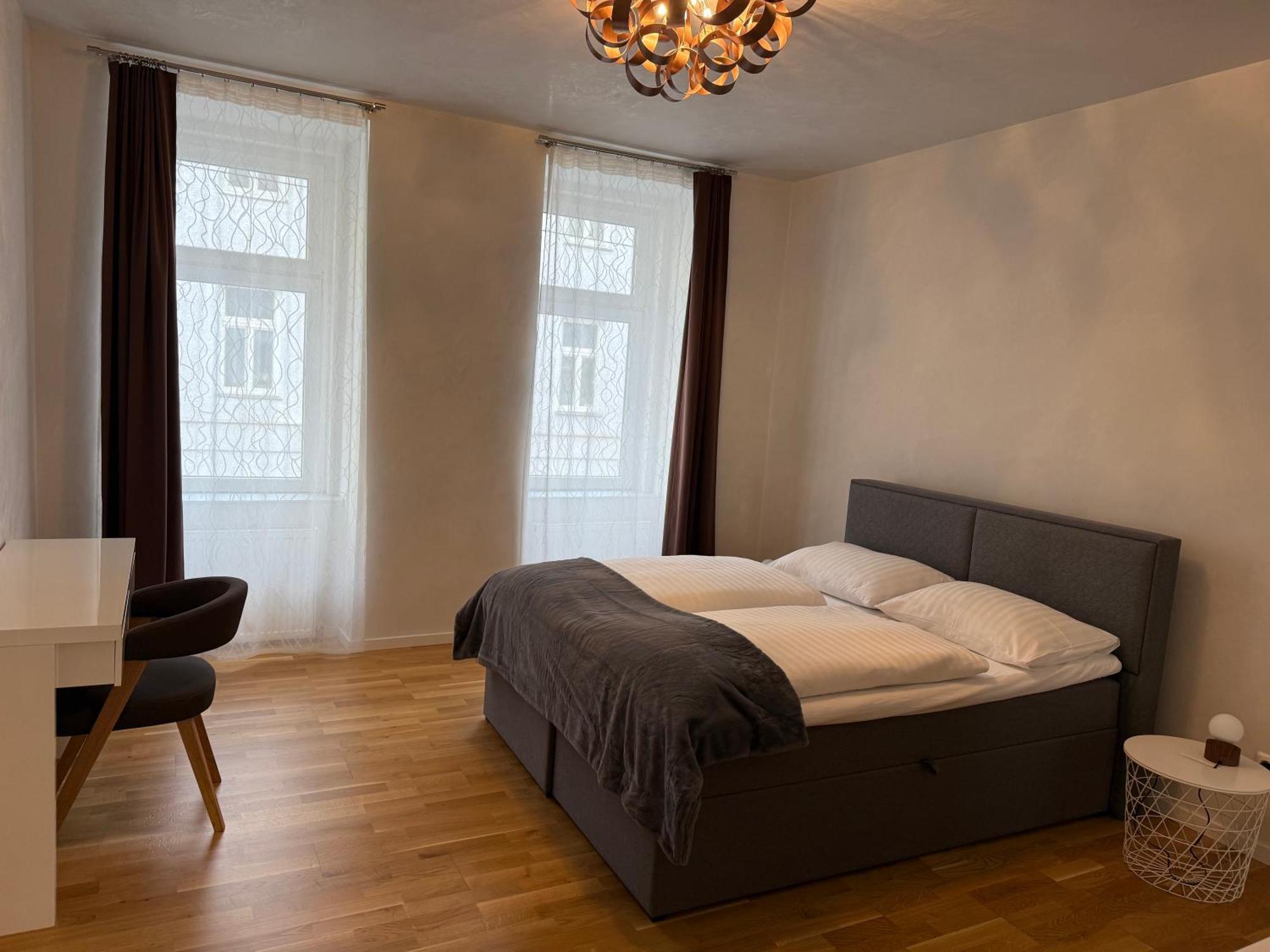 Apartment Number 4 Wina Bagian luar foto