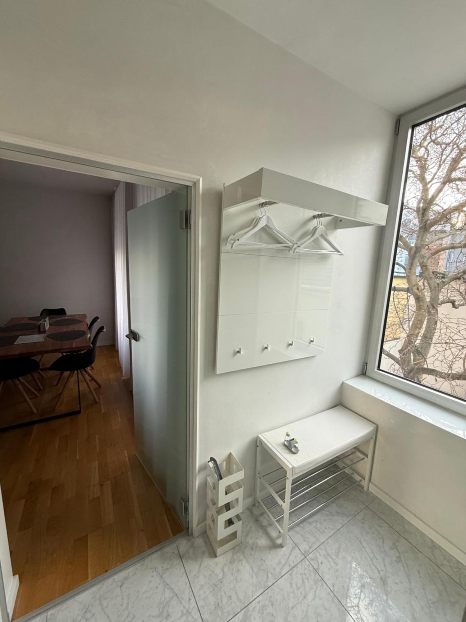 Apartment Number 4 Wina Bagian luar foto